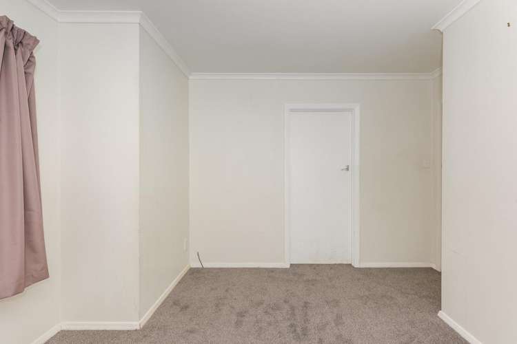 19 Leeds Street Milson_9
