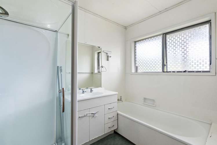 17 Butterworth Drive Glendene_18