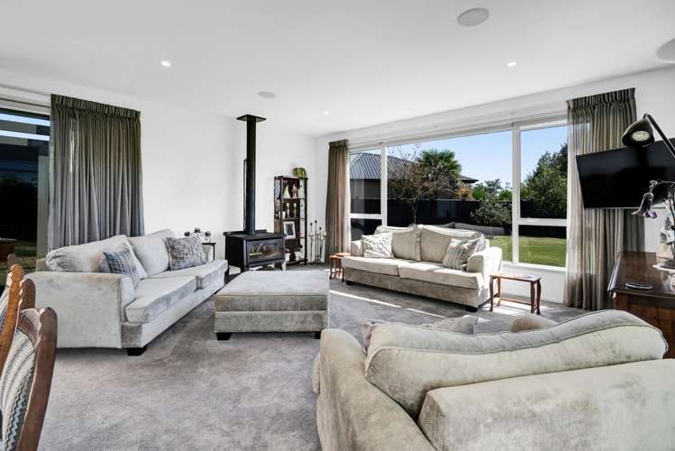 5D Vardon Way Waiwhakaiho_13