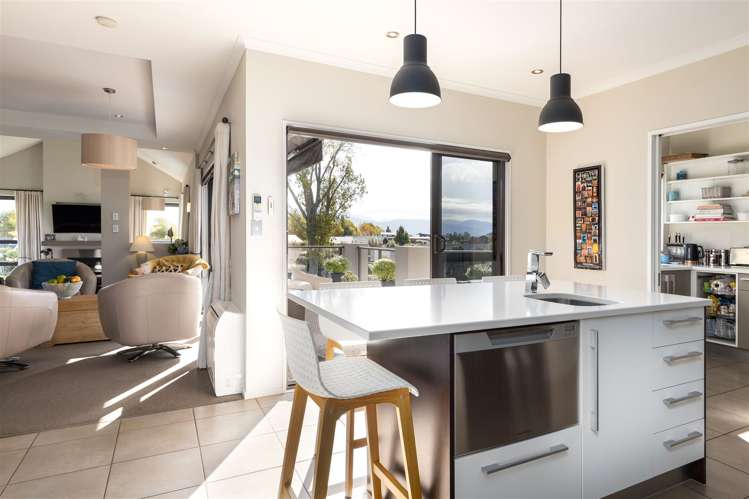 15 Pine Hill Rise Fairhall_10