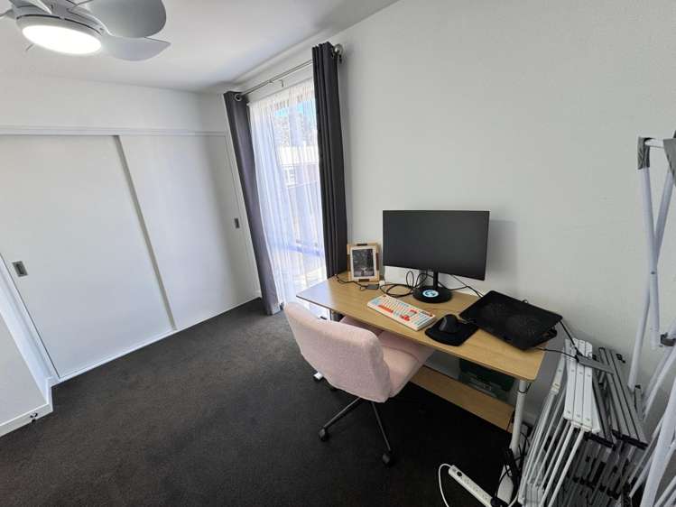 14/6 Oswald Crescent Paparangi_15