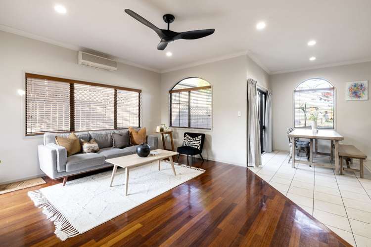 2 Keswick Crescent Huntington_4