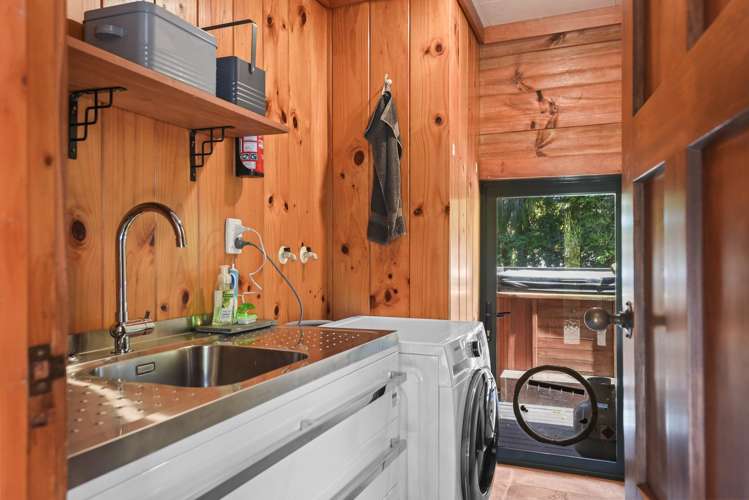 16 Tombleson Road Lake Rotoehu_9