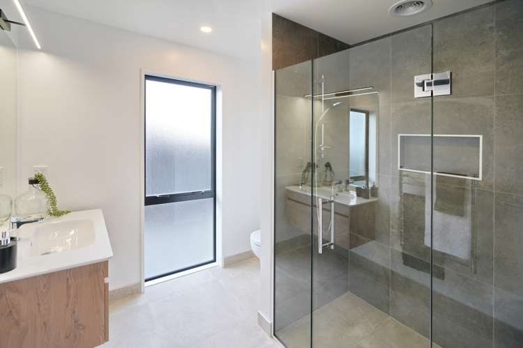 33 Monte Crescent Lincoln_11