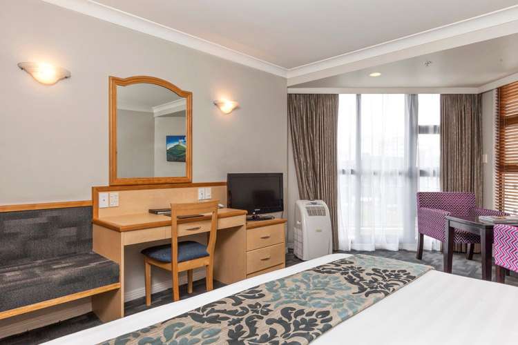 1p/100 Greys Avenue Auckland Central_6