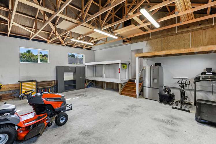 14 Gavinike Place Waimauku_9