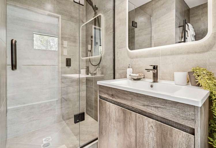 Lot 1&2/14 Freyberg Place Howick_14
