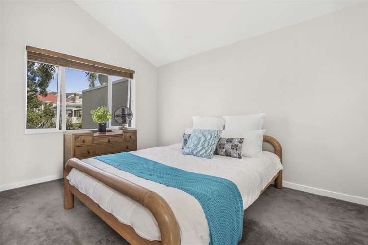 2/70a Sackville Street Grey Lynn_9