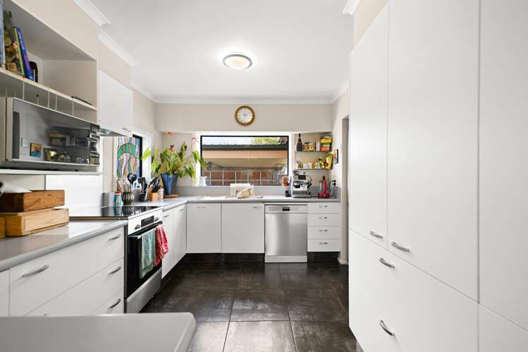 10 Macdiarmid Road_5