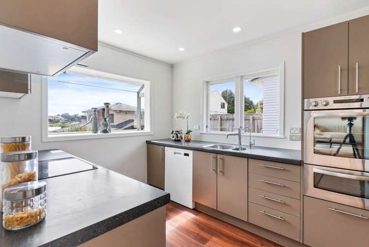 19 Graham Bell Avenue Mount Roskill_11