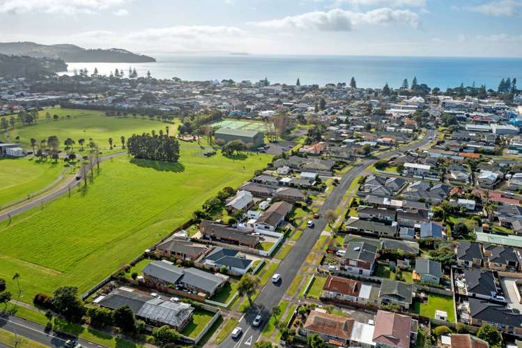 99 Florence Avenue Orewa_23