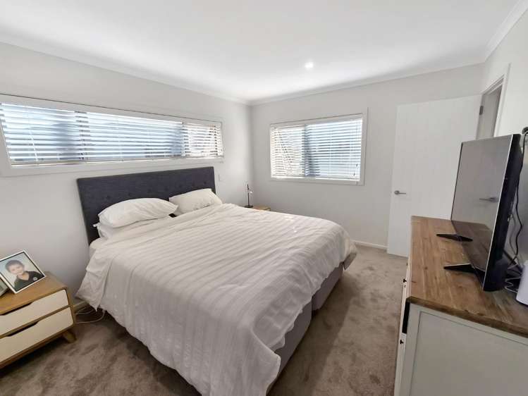 12 Martha Turnell Crescent 1302_8