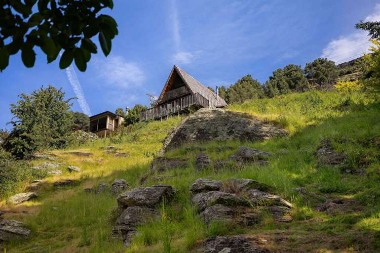 24 Willow Place and 117 Peninsula Road Kelvin Heights_10