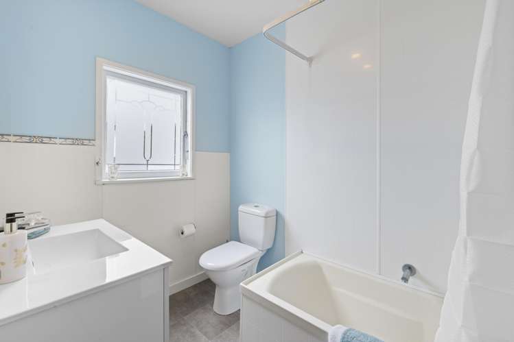 147 Queen Street Northcote Point_17