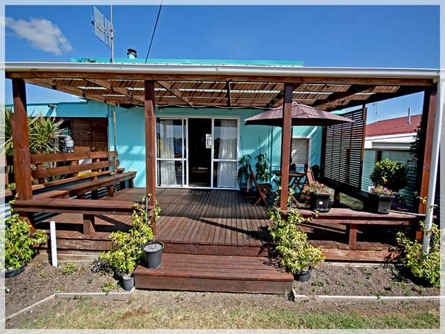 22 Andresen Street Foxton Beach_3