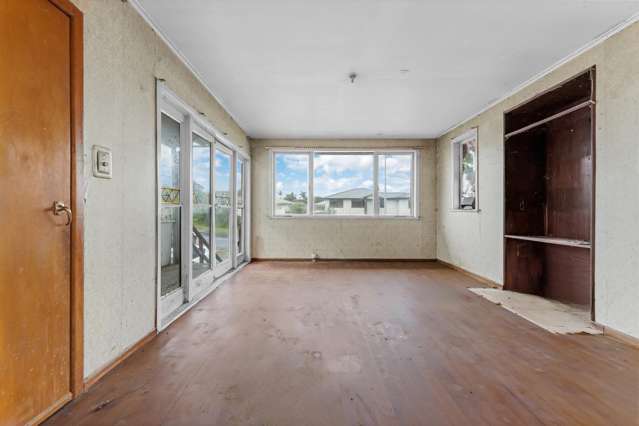 12 Ozich Avenue Te Atatu South_4