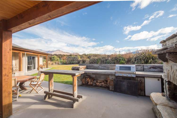 17 Hikuwai Drive Albert Town_18