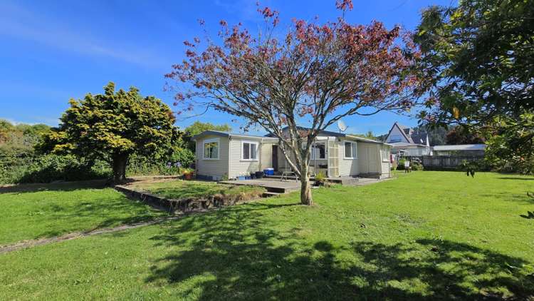 21 Dents Road Hokitika_11