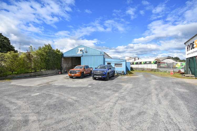 23 Brighton Road Green Island_11