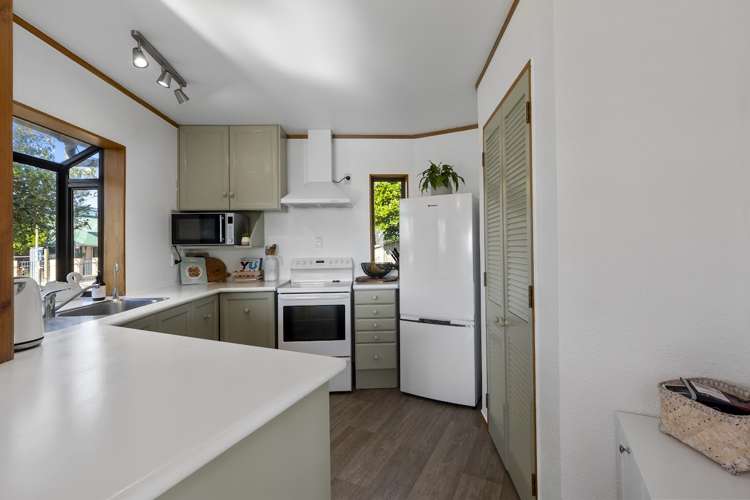 14 Holmburn Street Welcome Bay_8