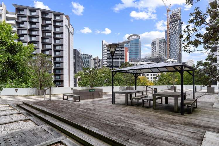 508/30 Beach Road Auckland Central_13