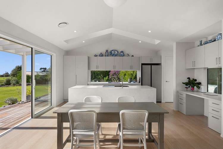 130 Cross Road Lepperton_8