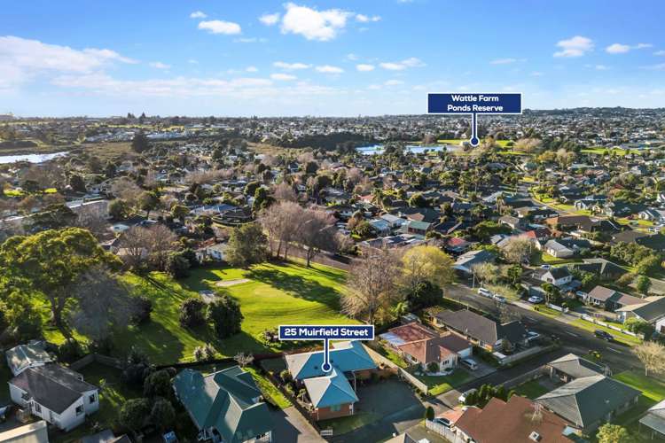 25 Muirfield Street Wattle Downs_19