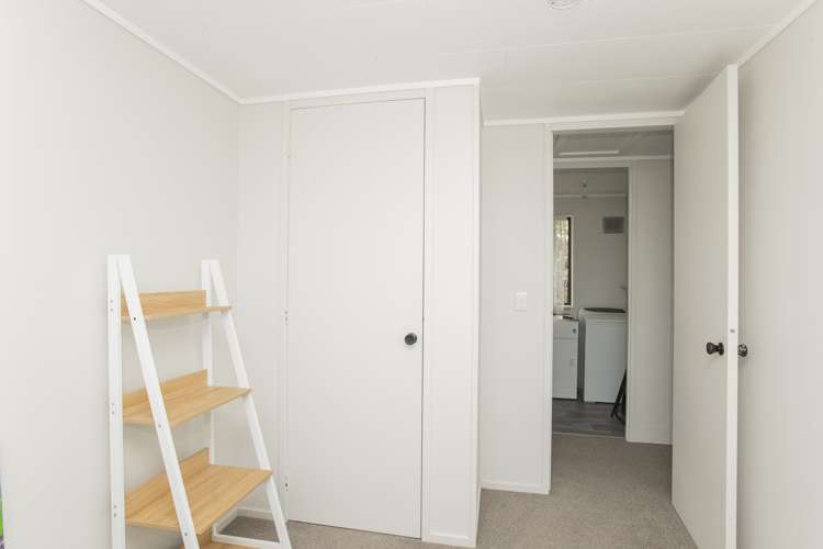 9 Peter Buck Street Outer Kaiti_15