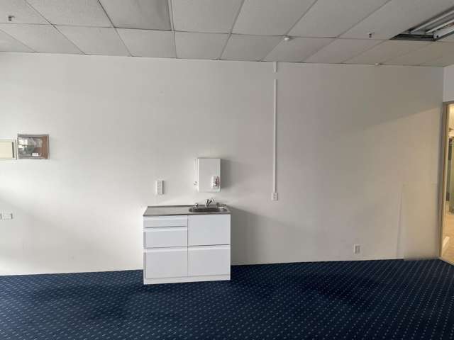 Q/530 Main Road Stoke Stoke_3