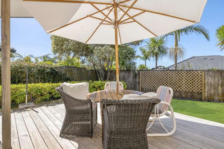 2/248 Botany Road Botany Downs_6