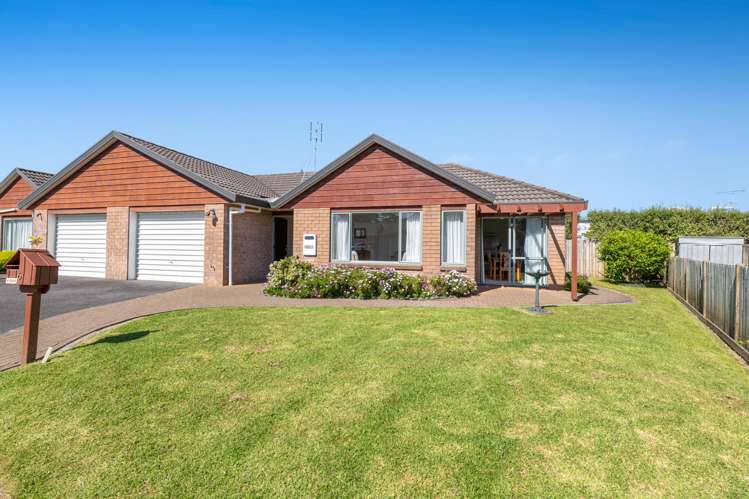 6 The Boulevard Red Beach_22