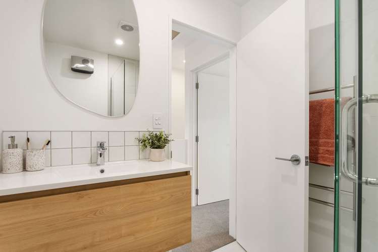 176 England Street Linwood_10