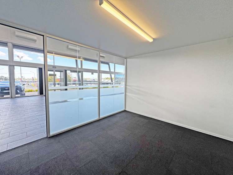 7 Forge Way Mt Wellington_5