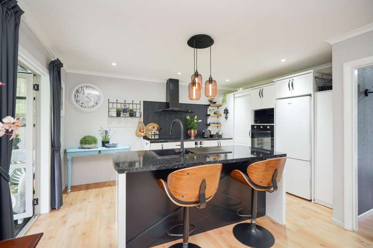 204 Crawford Street Glengarry_10