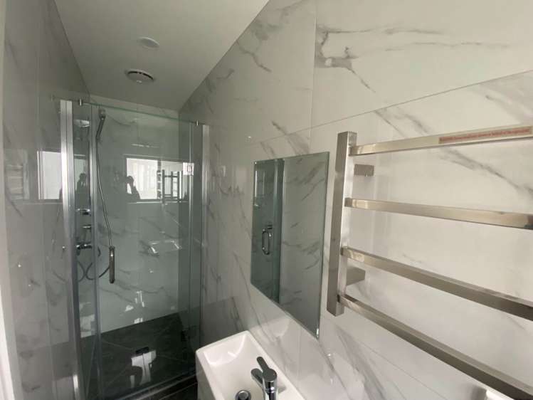 41 Charntay Avenue Clover Park_8