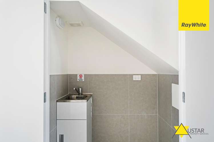 29 Oranga Drive Westgate_8