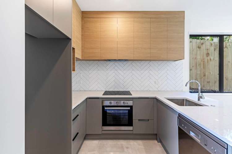 28b Noall Street Te Atatu Peninsula_4