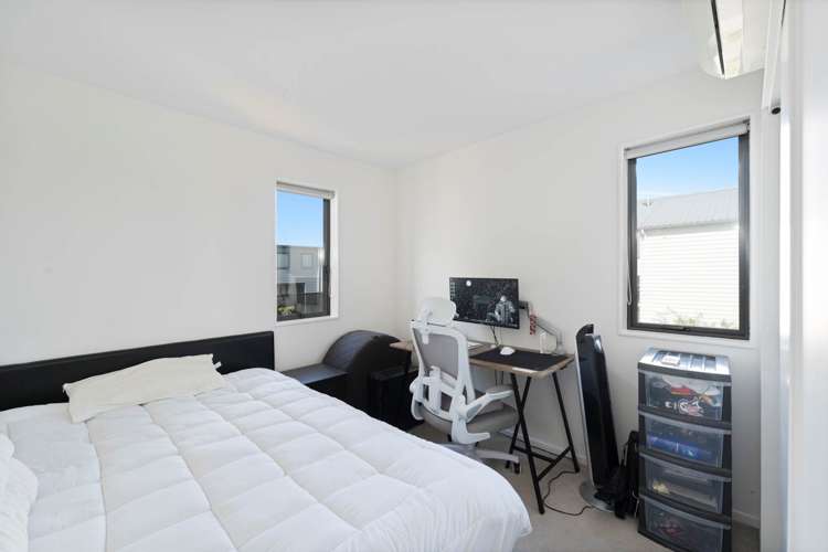 16 Hiki Street Hobsonville_13