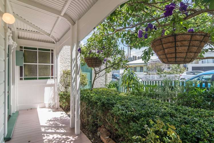 10 Picton Avenue Newtown_1