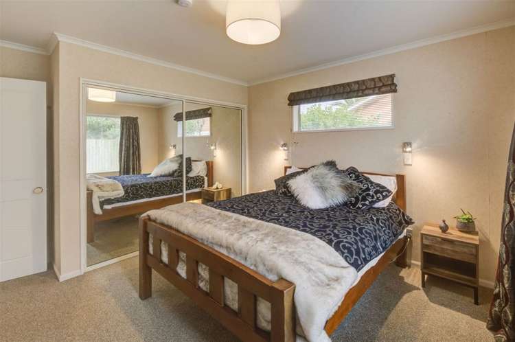 29B Loughton Street Burwood_8