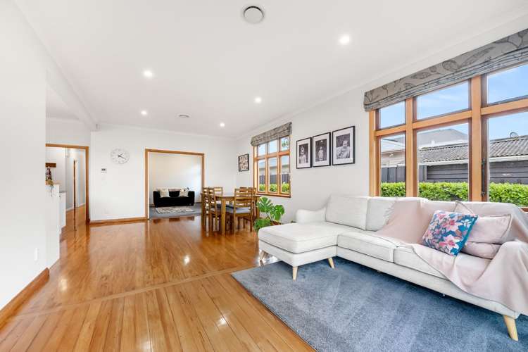 11 Thornycroft Avenue Epuni_7