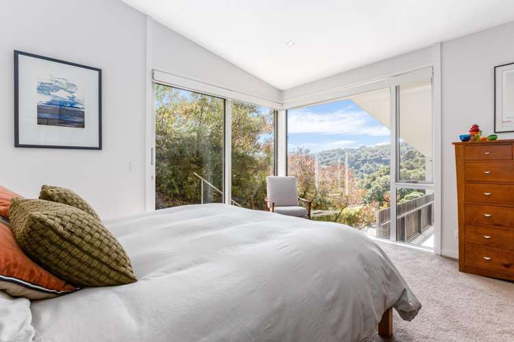 4 Francis Bell Grove Lowry Bay_14