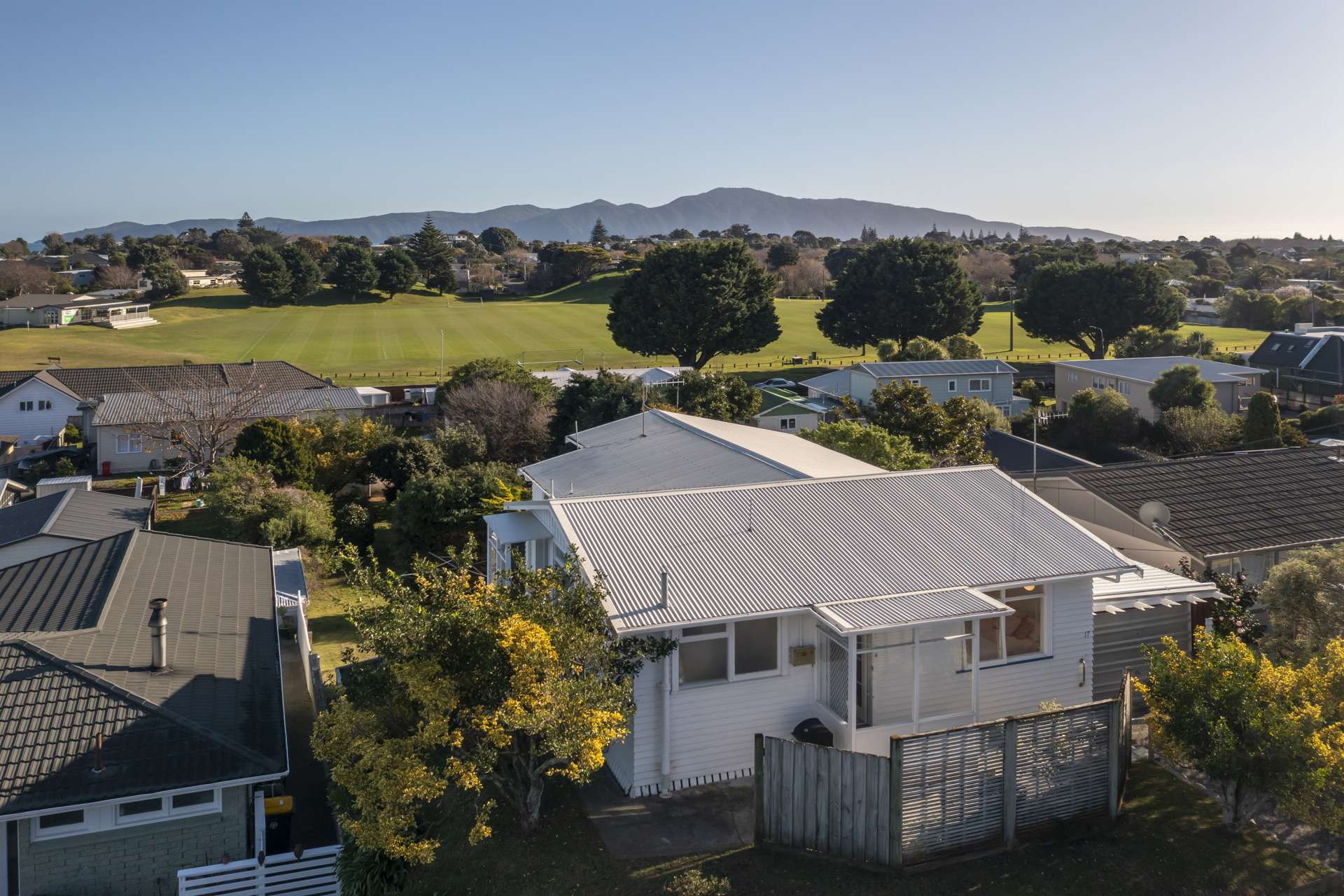 17 Kiwi Road Raumati Beach_0