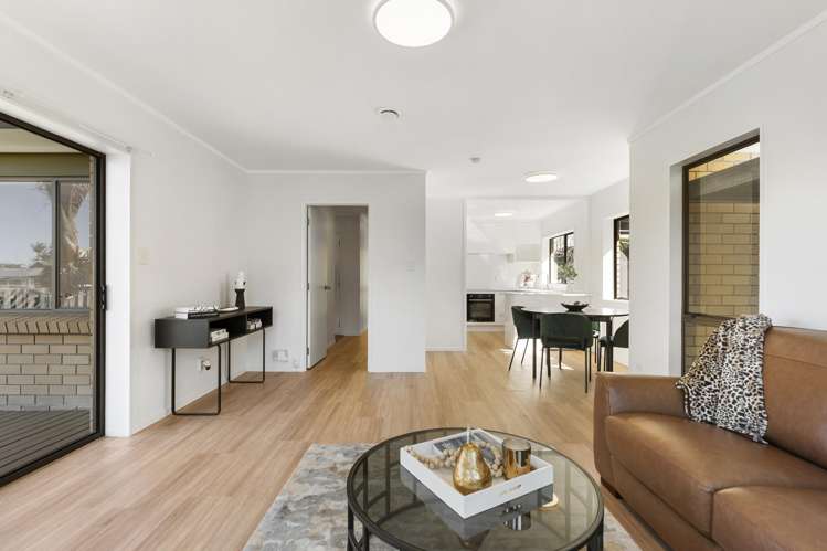 50B Mirrabooka Avenue Botany Downs_5