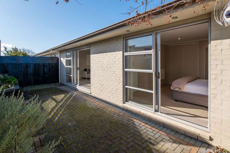 13c Lytton Street Glenholme_11