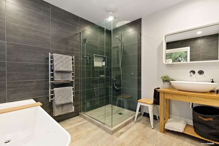 67 Paturoa Road Titirangi_16