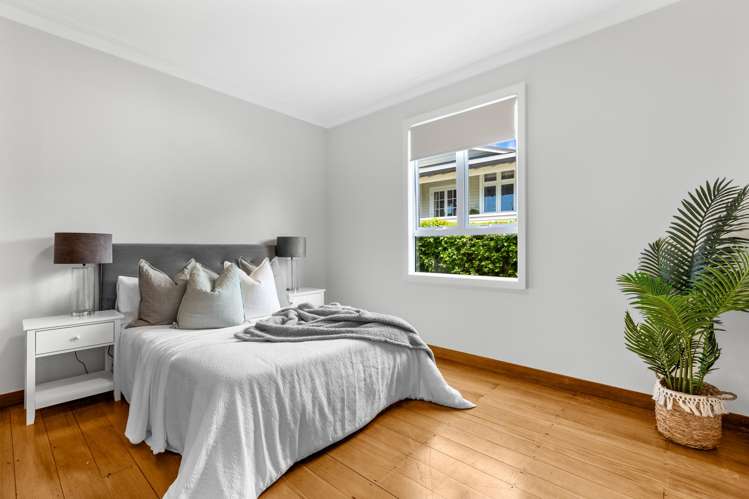 181 Tukapa Street Westown_13