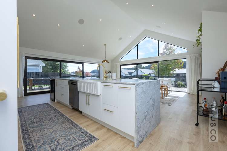 7 Robert Might Road Kumeu_16