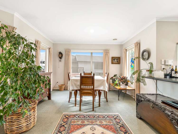 26 Duggan Drive Owhata_8