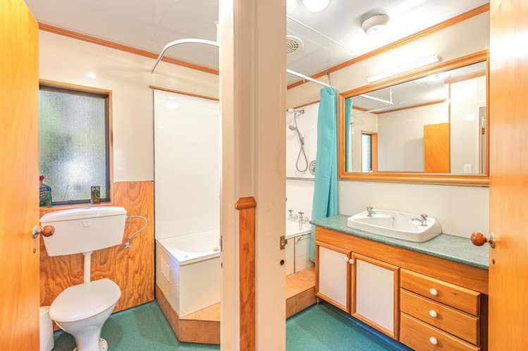 26 County Road Otaki_20